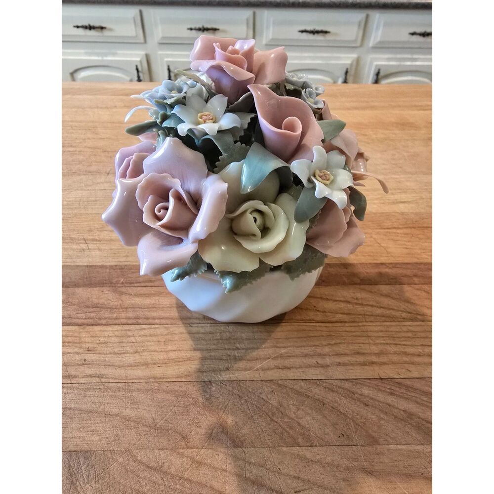 Cosmos the Suberto Music Box Works Porcelain Flowers VTG Bouquet Hand Crafted